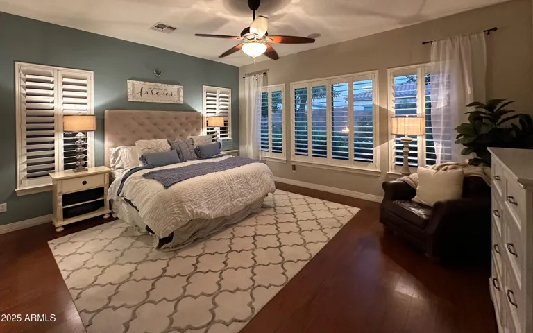 780