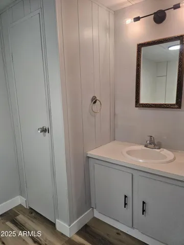 780