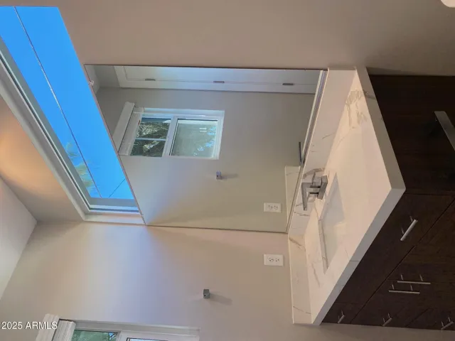 780