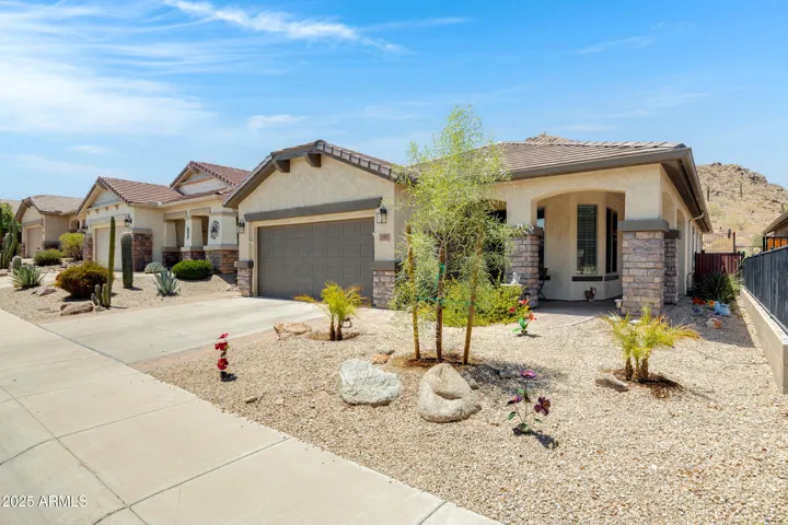 307 W TWIN PEAKS  Parkway, San Tan Valley, AZ 85143