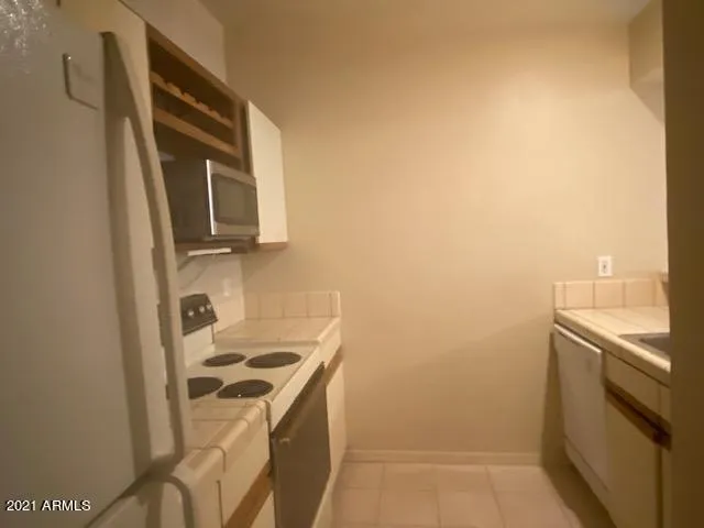 780