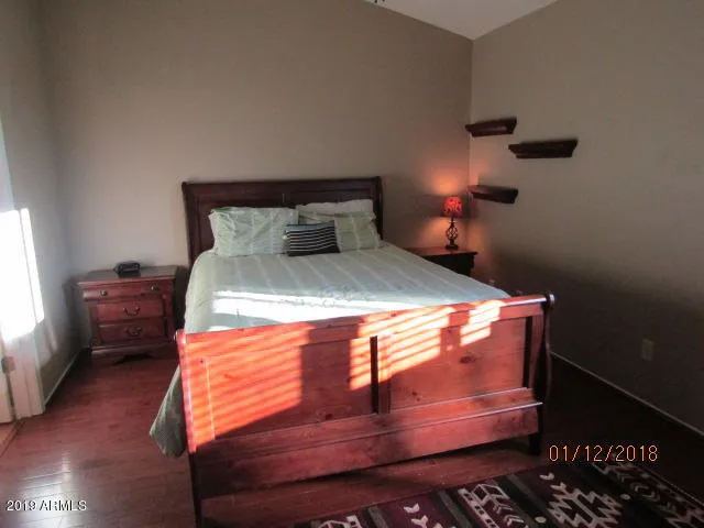 780