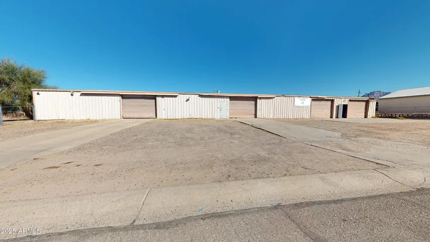 780