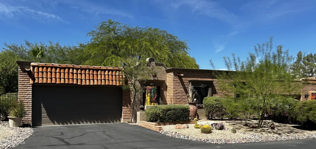 #CarefreeLiving #ArizonaLuxuryRental #SeasonalLuxuryHome #VacationInStyle