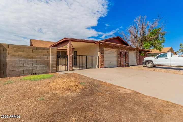 1830 E INTREPID  Avenue, Mesa, AZ 85204