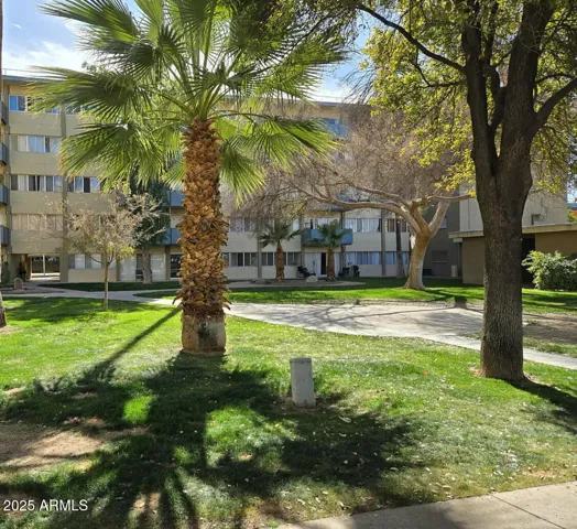 349 E THOMAS  Road, Phoenix, AZ 85012