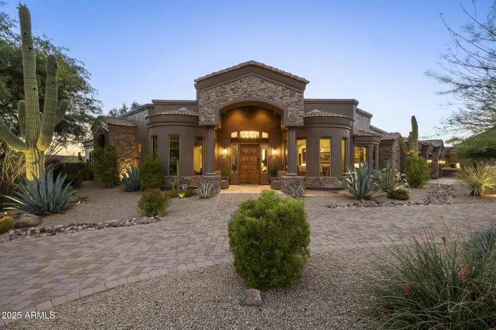 11284 E MARIPOSA GRANDE  Drive, Scottsdale, AZ 85255