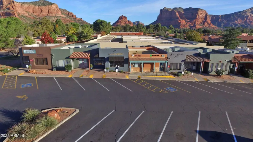 52 W CORTEZ  Drive, Sedona, AZ 86351