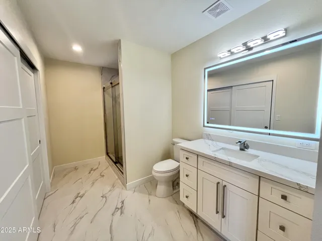 Owner's Bathroom