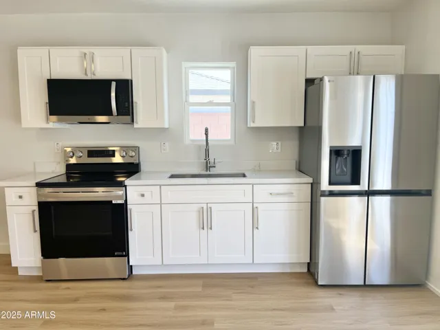 Detached Guest House : Kitchen