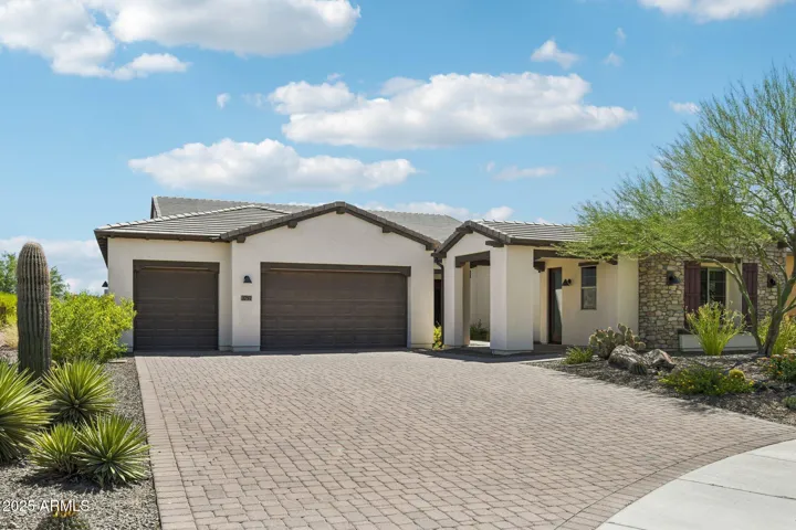 3 Car Garage