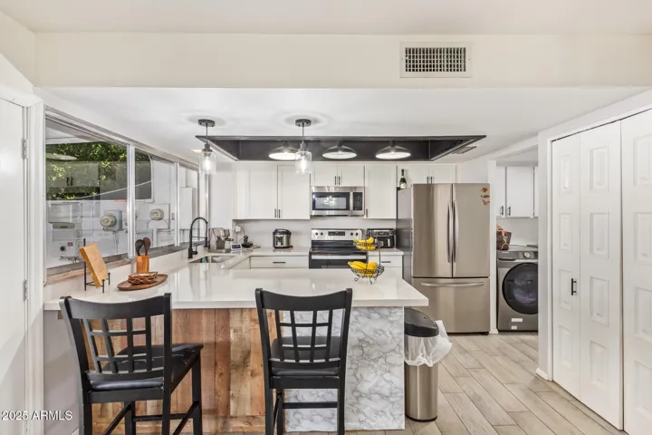 4807 W NORTHERN  Avenue, Glendale, AZ 85301
