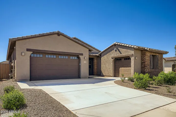 3385 E SADDLETREE  Way, San Tan Valley, AZ 85140