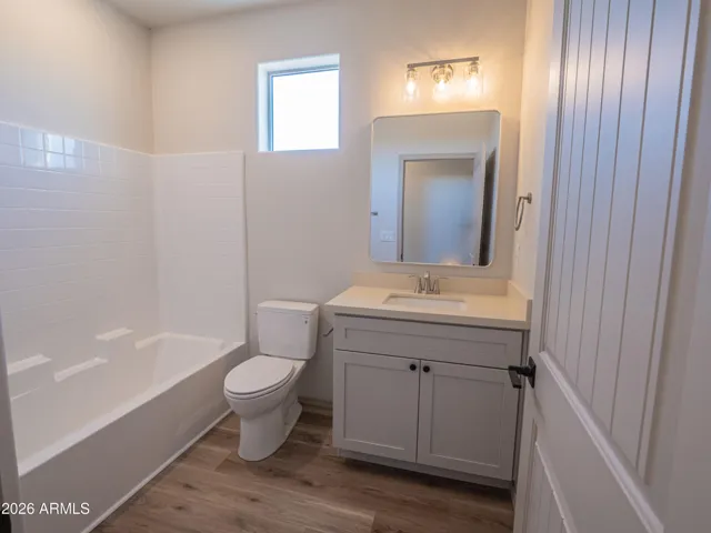 2nd Bathroom
