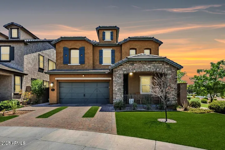 10515 E NOPAL  Avenue, Mesa, AZ 85209