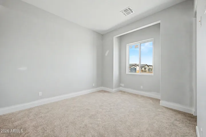 BEAUTIFUL BAY WINDOW