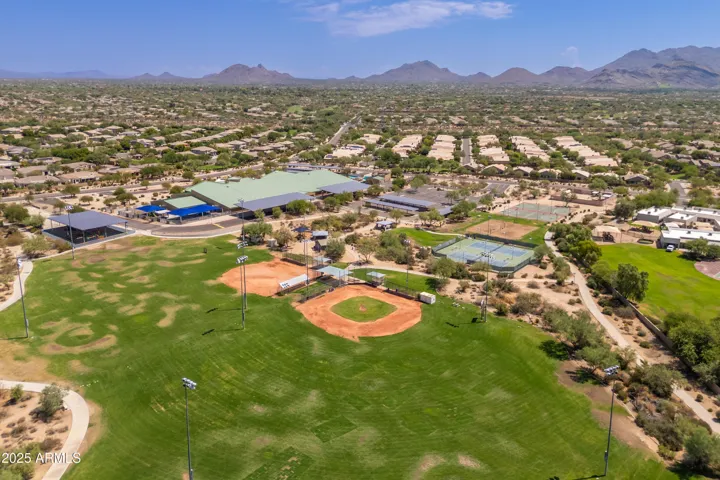 Community Park,Ball Fields, Basketball, Pickle Ball and Boy and Girls Club