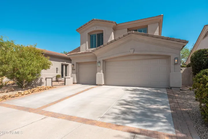 3 Car Garage