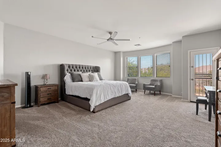 Oversized Primary with Seating Area