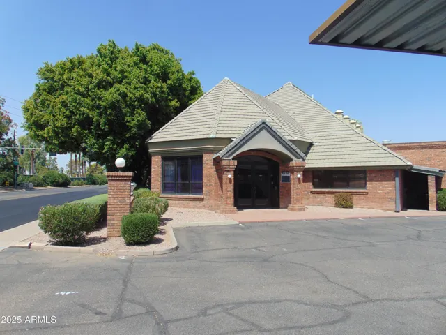 1212 E OSBORN  Road, Phoenix, AZ 85014