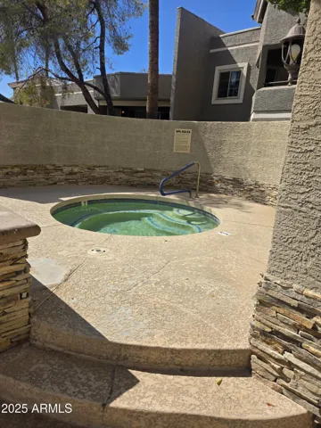 Jacuzzi