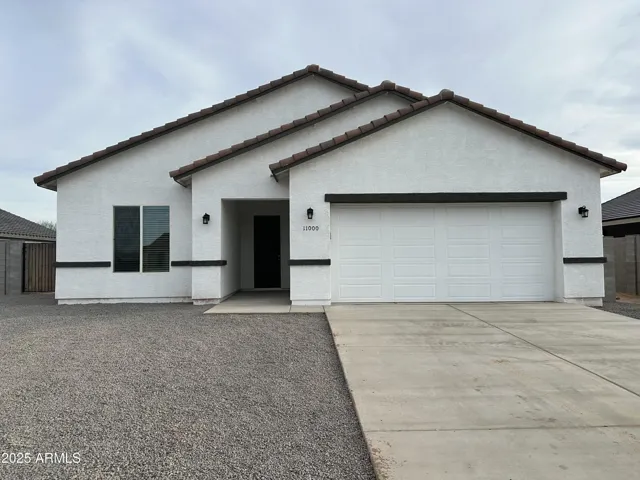 11000 W Cove  Drive, Arizona City, AZ 85123