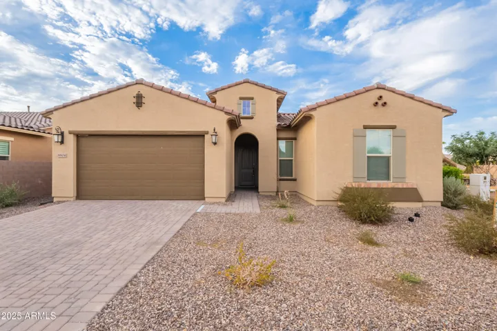 8804 W Vista  Avenue, Glendale, AZ 85305