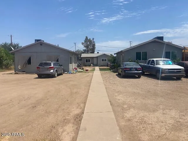 6807 N 61ST  Avenue, Glendale, AZ 85301