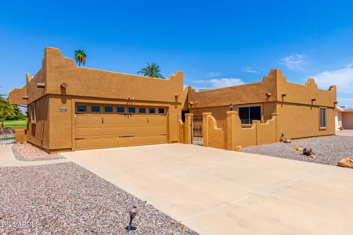 11114 W PALMERAS W Drive, Sun City, AZ 85373