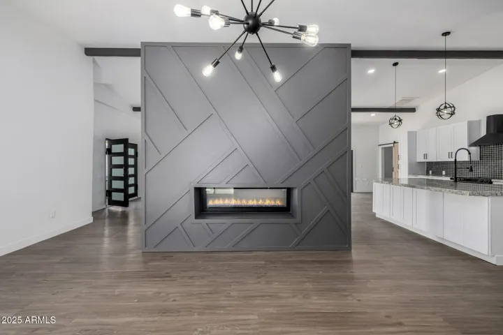VERSITILE - Feeds to patio 2 and bbq area. Can be a formal dining room, pool table/game room, or 2nd living space.