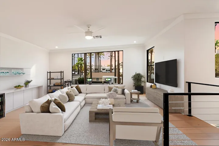 LOFT WITH A CAMELBACK MOUNTAIN VIEW
