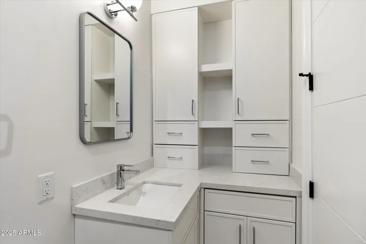 CASITA (ADU) BATHROOM