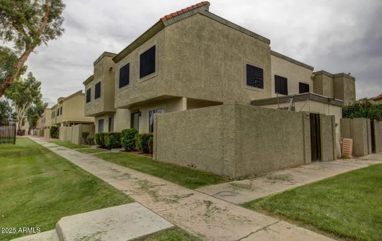 5871 N 47TH  Drive, Glendale, AZ 85301