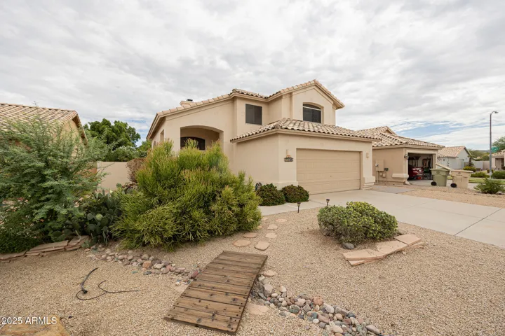 7442 W VIA DEL SOL  Drive, Glendale, AZ 85310