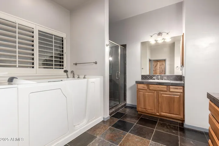 MASTER BATHROOM- WALK-IN TUB INSTALLED IN 2023