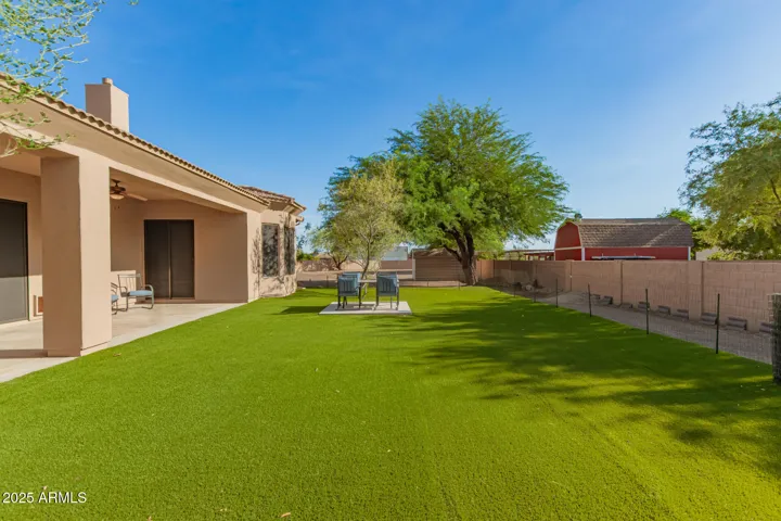 BACKYARD- ARTIFICIAL TURF, FANS, & ENTERTAINMENT AREA WITH PATIO FURNITURE