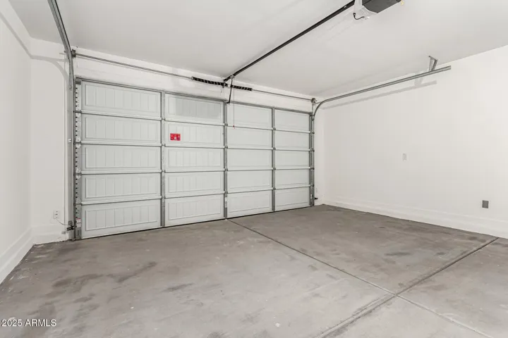 2-Car Garage