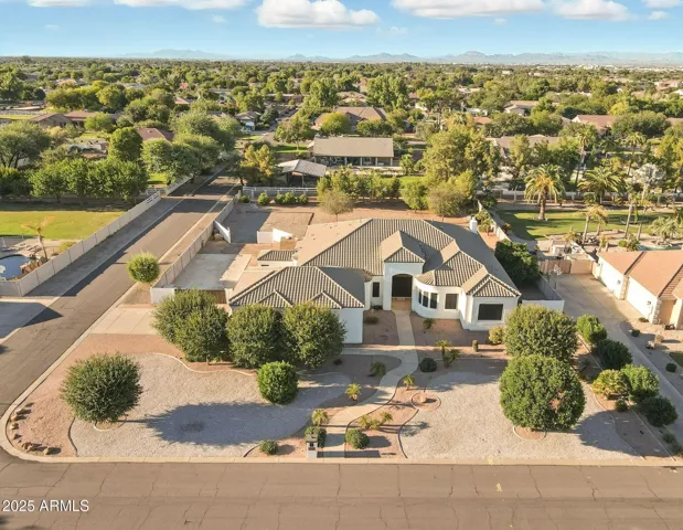 19914 E CALLE DE FLORES  –, Queen Creek, AZ 85142
