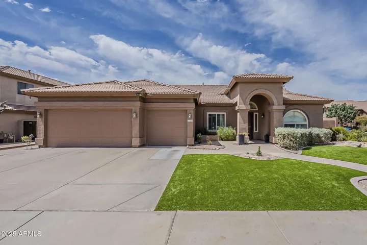 16834 S 25TH  Place, Phoenix, AZ 85048