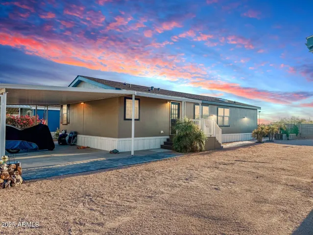 2200 N DELAWARE  Drive, Apache Junction, AZ 85120