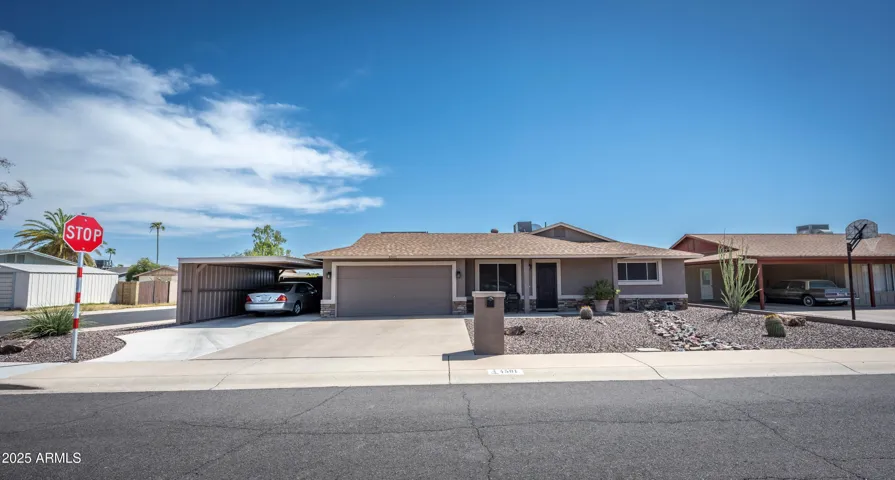 4501 W ALTADENA  Avenue, Glendale, AZ 85304