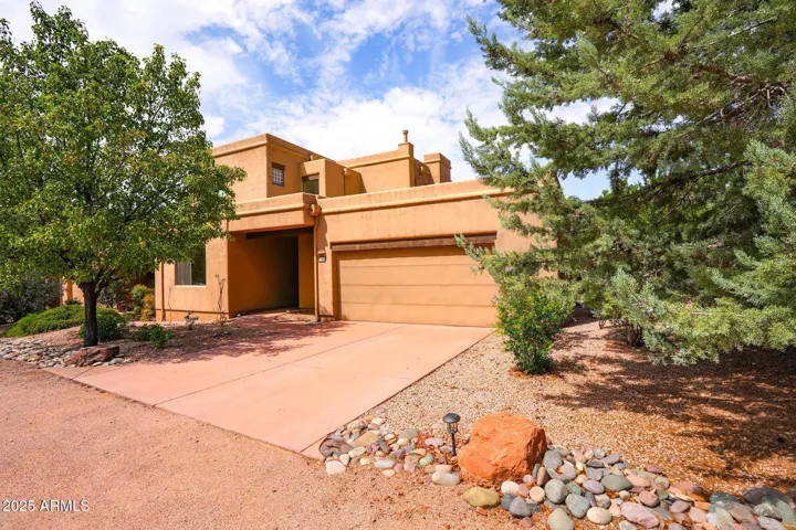 1483  VISTA MONTANA  Road, Sedona, AZ 86336