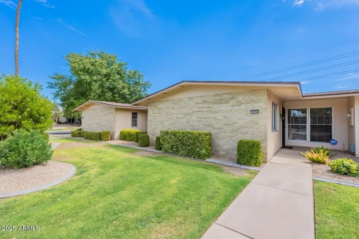 10503 W GRANADA  Drive, Sun City, AZ 85373