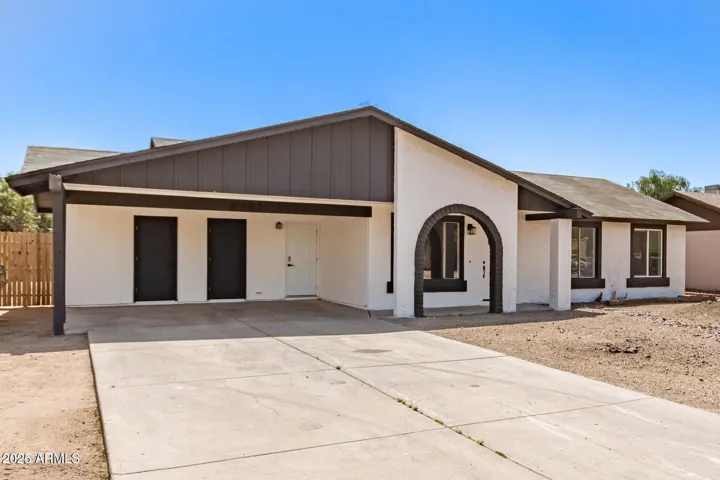 6351 W MOUNTAIN VIEW  Road, Glendale, AZ 85302