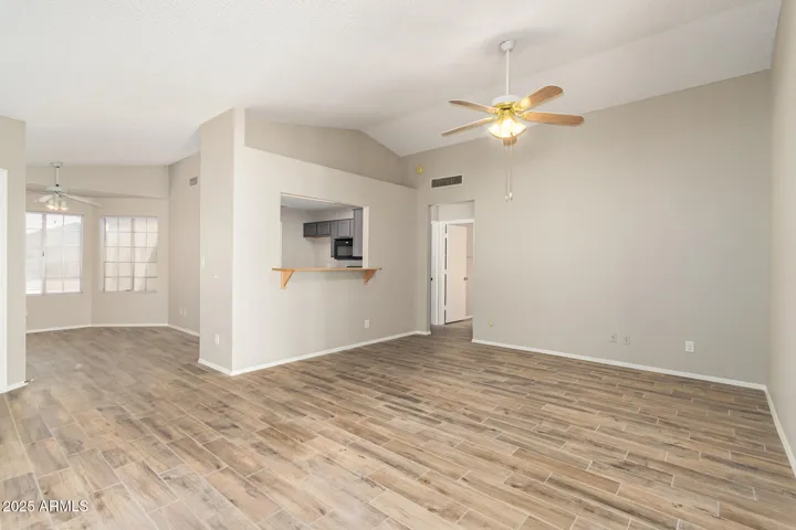 6328 W GOLDEN  Lane, Glendale, AZ 85302