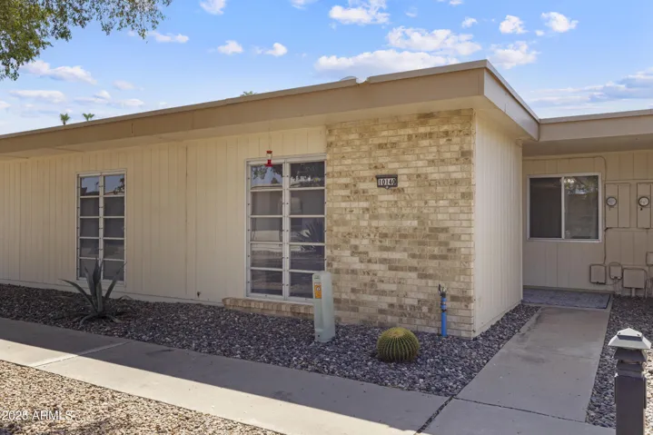 10140 W CAMPANA  Drive, Sun City, AZ 85351