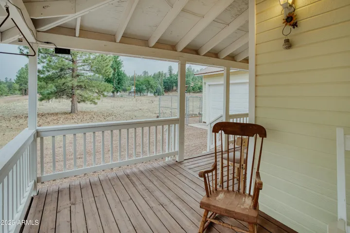 540 Rim Drive Pinedale, AZ 85934