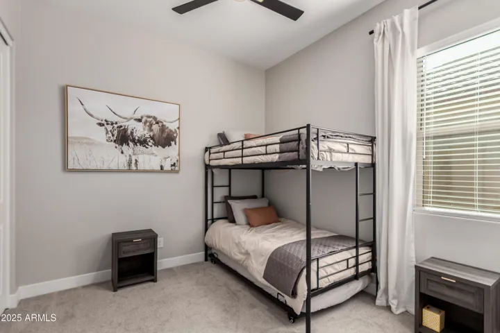 Includes a pull-out trundle bed.