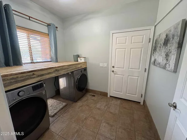 Large Laundry Room