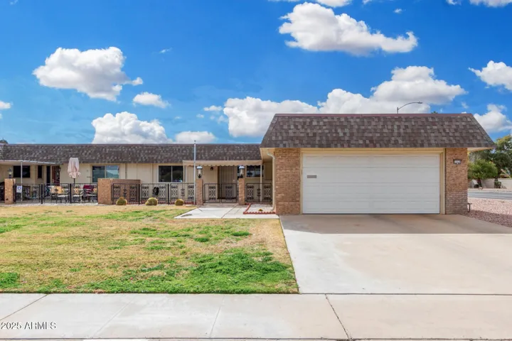 11139 W CAMEO  Drive, Sun City, AZ 85351